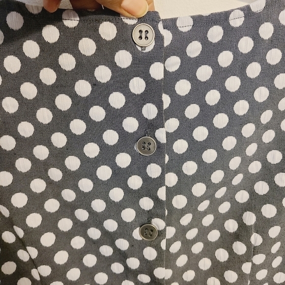 The Limited | Women's Sleeveless Gray and White Polka Dot Mini Dress (Size 6) - Picture 11 of 14